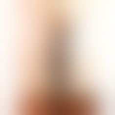 Ажурний комбінезон з квітковим візерунком