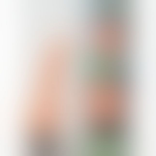 Реалістичний вібратор - Vinyl P - Shape Vibrator Flesh