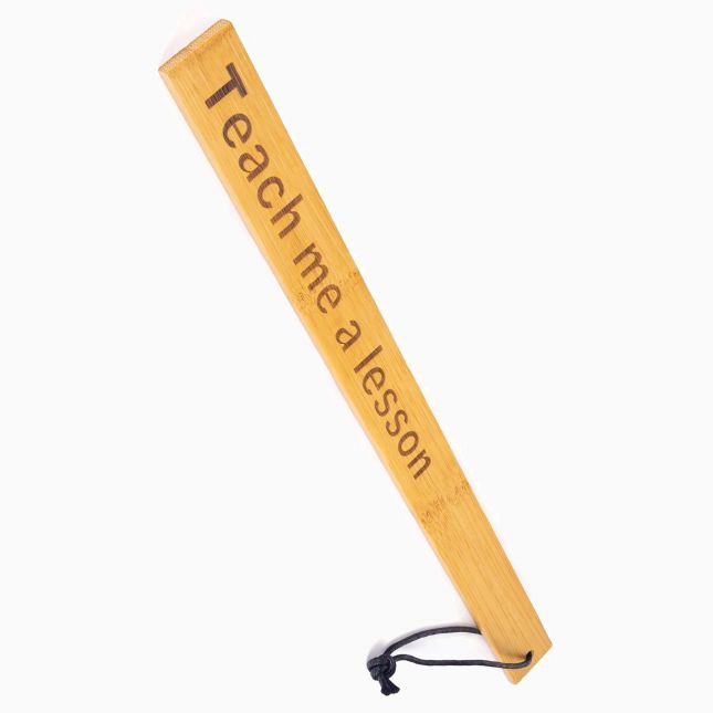 Падл Fetish Tentation Paddle Teach me a lesson Bamboo, упакований у ПЕ пакет