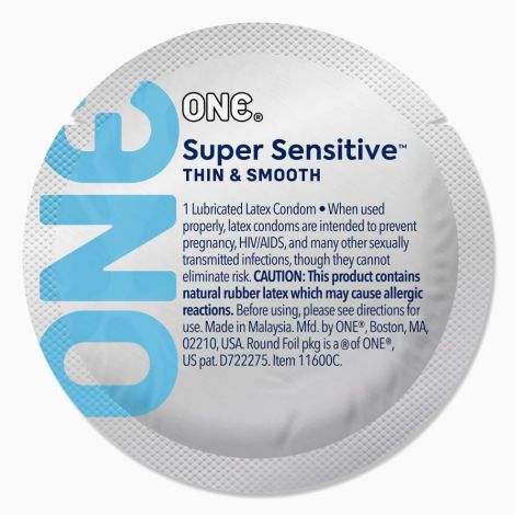 Презерватив ONE Super Sensitive, 1 шт, гладенький, з додатковою змазкою