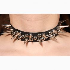 Нашийник шкіра з шпильками